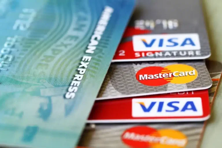 Unterschiede zwischen Visa, Mastercard und American Express auf dem deutschen markt