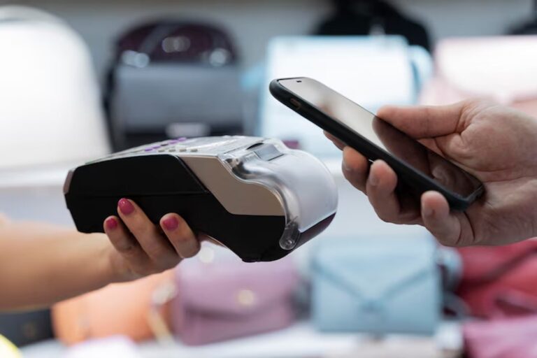 Digitale Wallets und Kreditkarten: Die Integration von Apple Pay, Google Pay & Co. in Deutschland