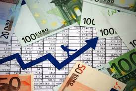Investieren mit wenig Geld: wie man mit Mikroinvestitionen und Sparplänen in Deutschland startet?