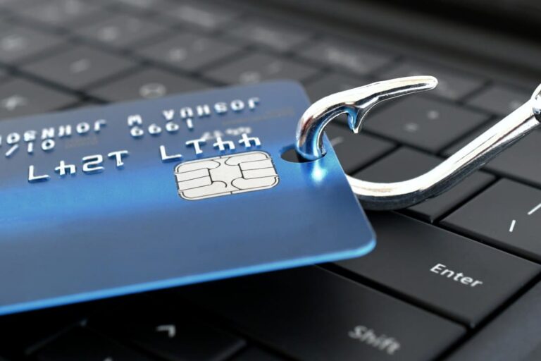 Cómo evitar fraudes y estafas con tarjetas de crédito en España?