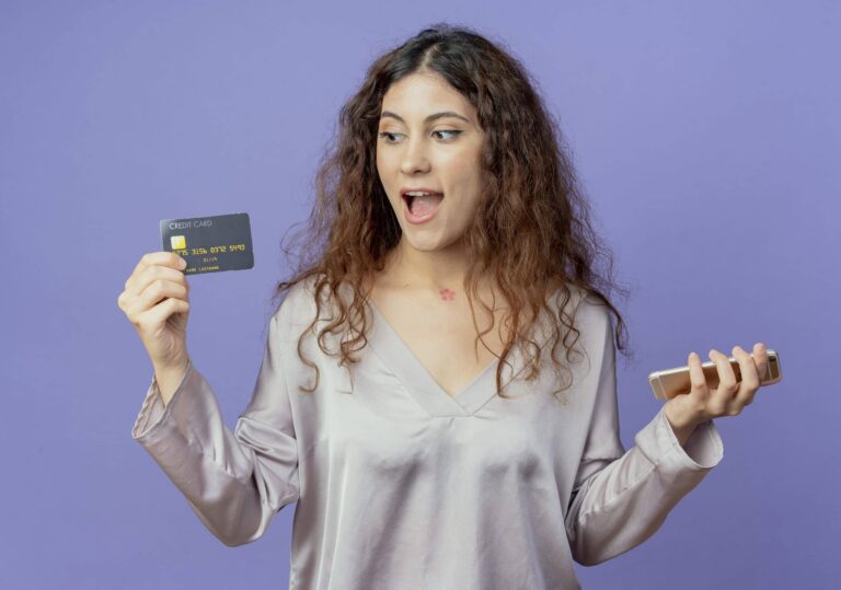 Las mejores tarjetas de crédito para obtener devoluciones y descuentos en España