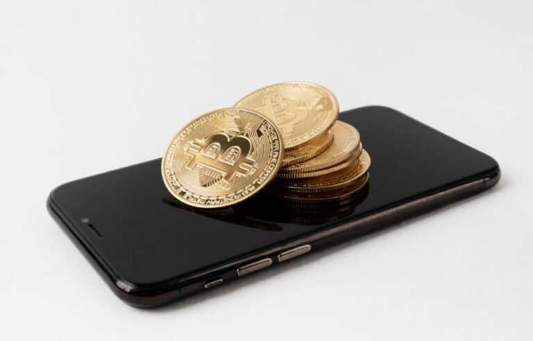 Cómo funcionan las tarjetas de crédito con criptomonedas en España?