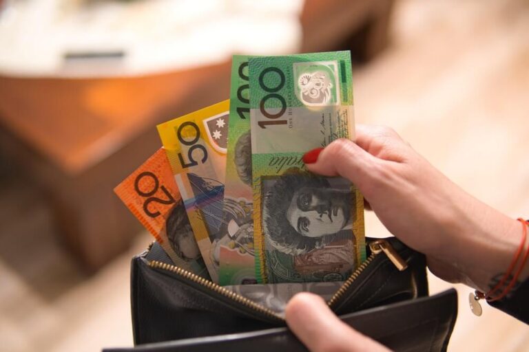 How to compare loans from different Australian banks?