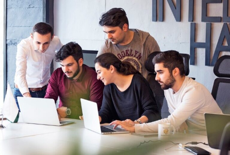 Is it worth investing in startups and venture capital?