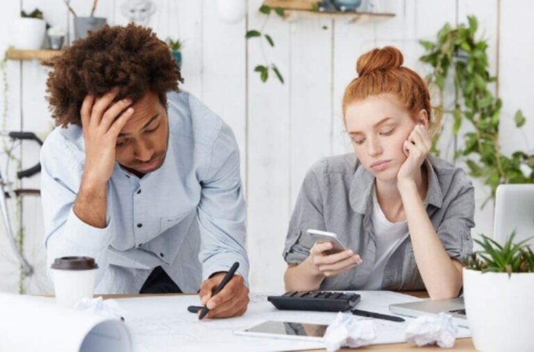 Finanças comportamentais: Como suas emoções afetam seu dinheiro?