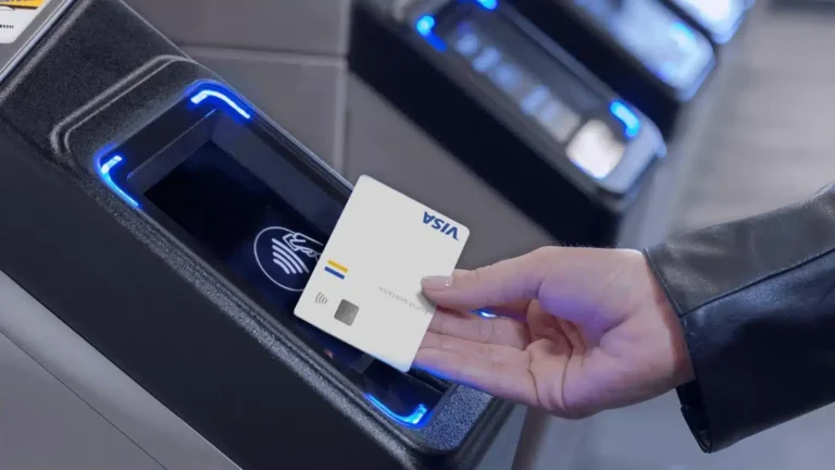 Cartões com benefícios em aplicativos de transporte
