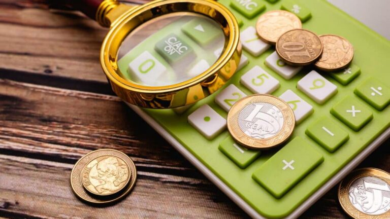 Como montar um orçamento pessoal eficaz?