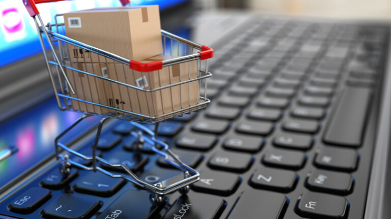 Economizando em compras online: Truques e ferramentas essenciais!