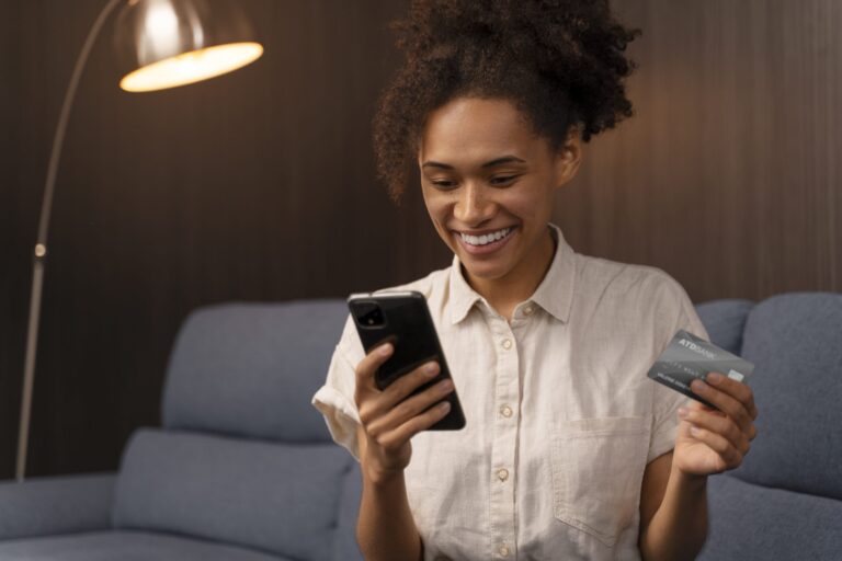 Como o crédito digital está facilitando o acesso a empréstimos pessoais no Brasil?