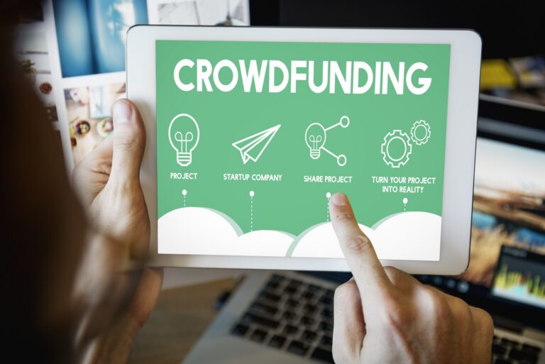 Como usar o crowdfunding para investir em projetos e startups no Brasil?