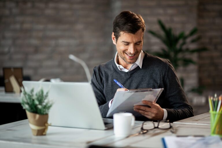 Planejamento financeiro para profissionais de tecnologia: Desafios e oportunidades