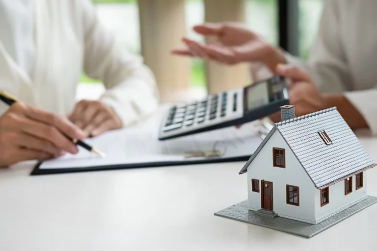 Financiamento imobiliário no Brasil: O que considerar antes de comprar sua casa própria?