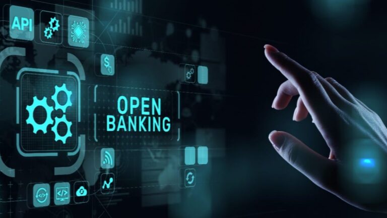 Como o Open Finance está mudando a relação dos brasileiros com bancos e investimentos?