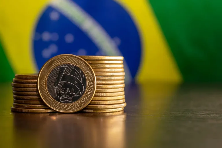 Dívida Ativa: O que fazer se seu nome está na lista de devedores do governo brasileiro?
