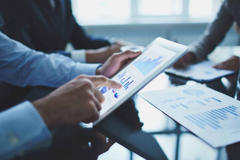So investieren Sie in Deutschland in Indexfonds: Diversifikation und niedrige Kosten